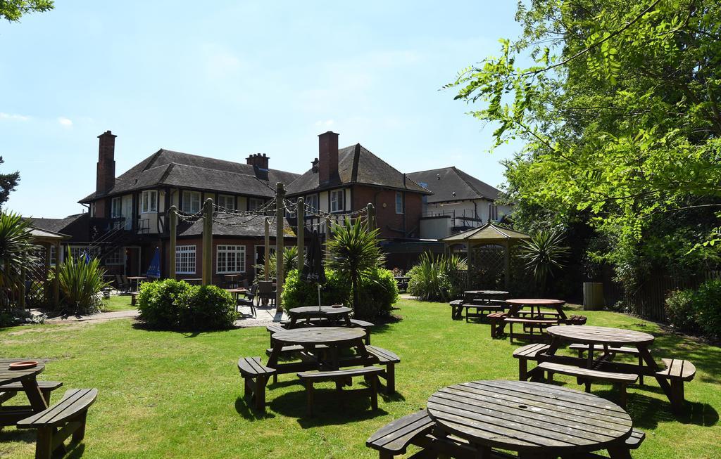 Crown, Droitwich By Marston'S Inns Exterior photo