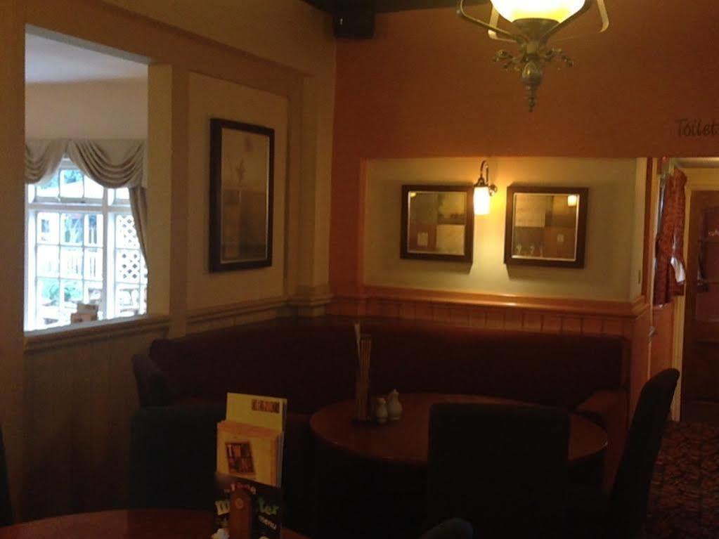 Crown, Droitwich By Marston'S Inns Exterior photo